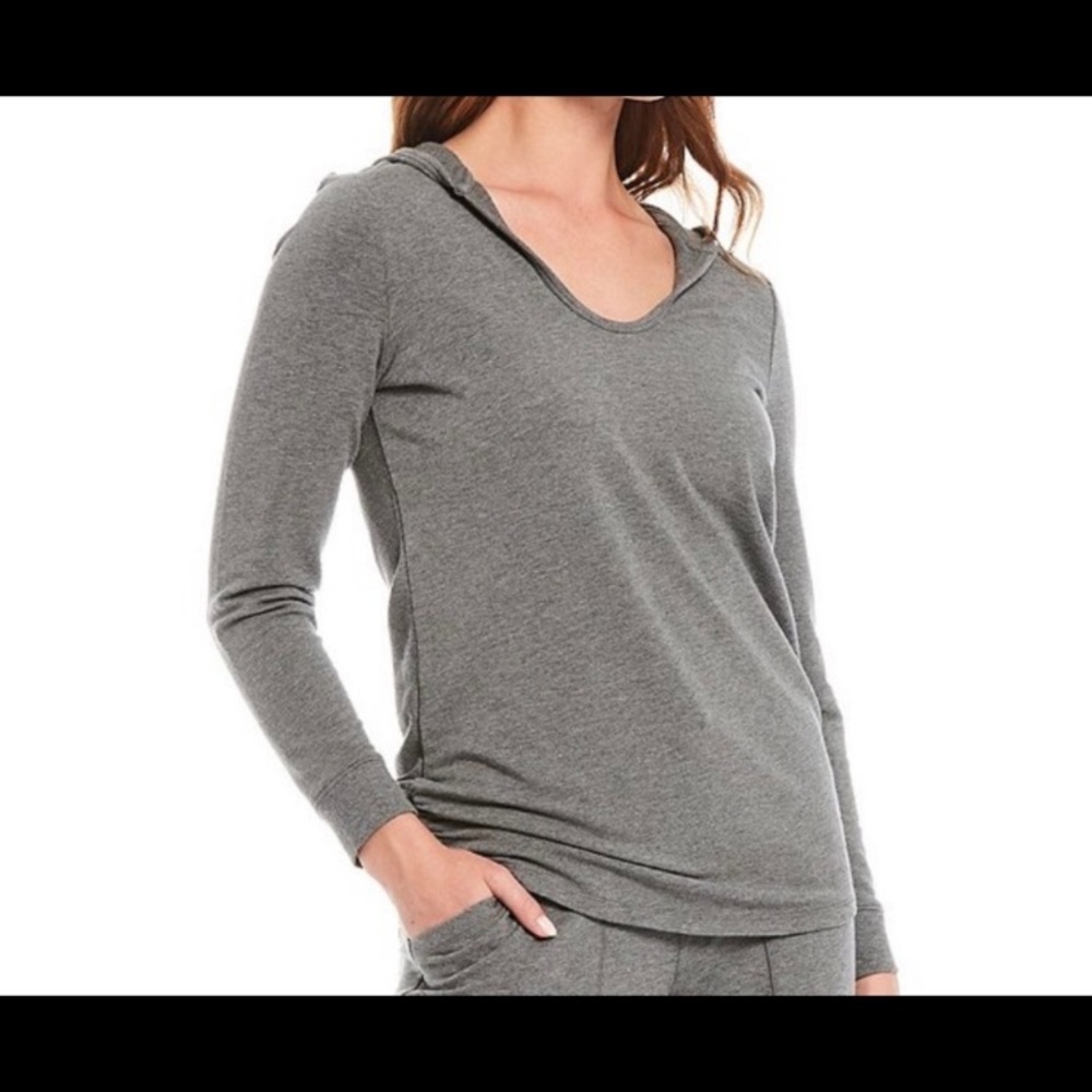 Barefoot Dreams Malibu Collection Luxe Lounge Scrunch Hoodie